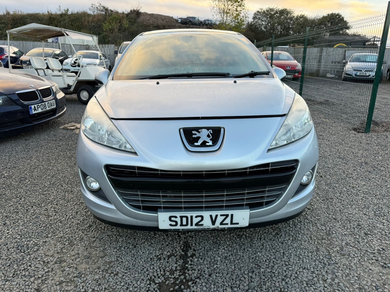 Used Peugeot 207 2012 for sale - 76245088: Photo 2