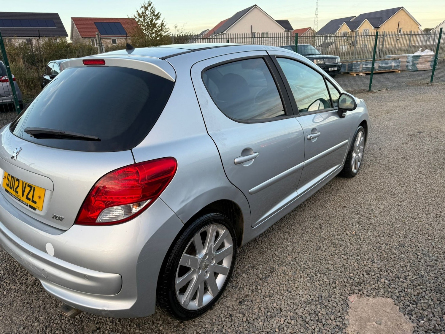 Used Peugeot 207 2012 for sale - 76245088: Photo 4
