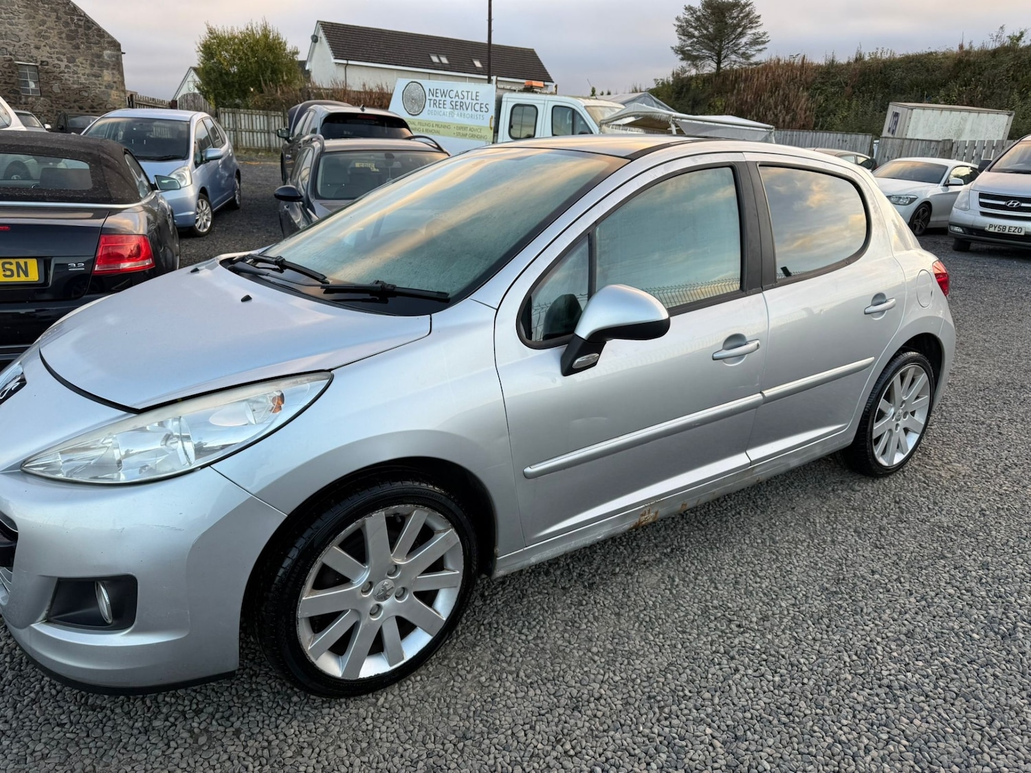 Used Peugeot 207 2012 for sale - 76245088: Photo 5