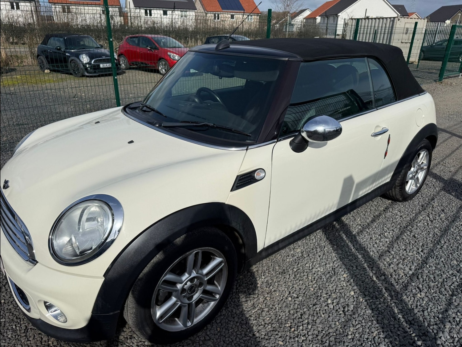 Used MINI Convertible 2011 for sale - 77980805: Photo 10
