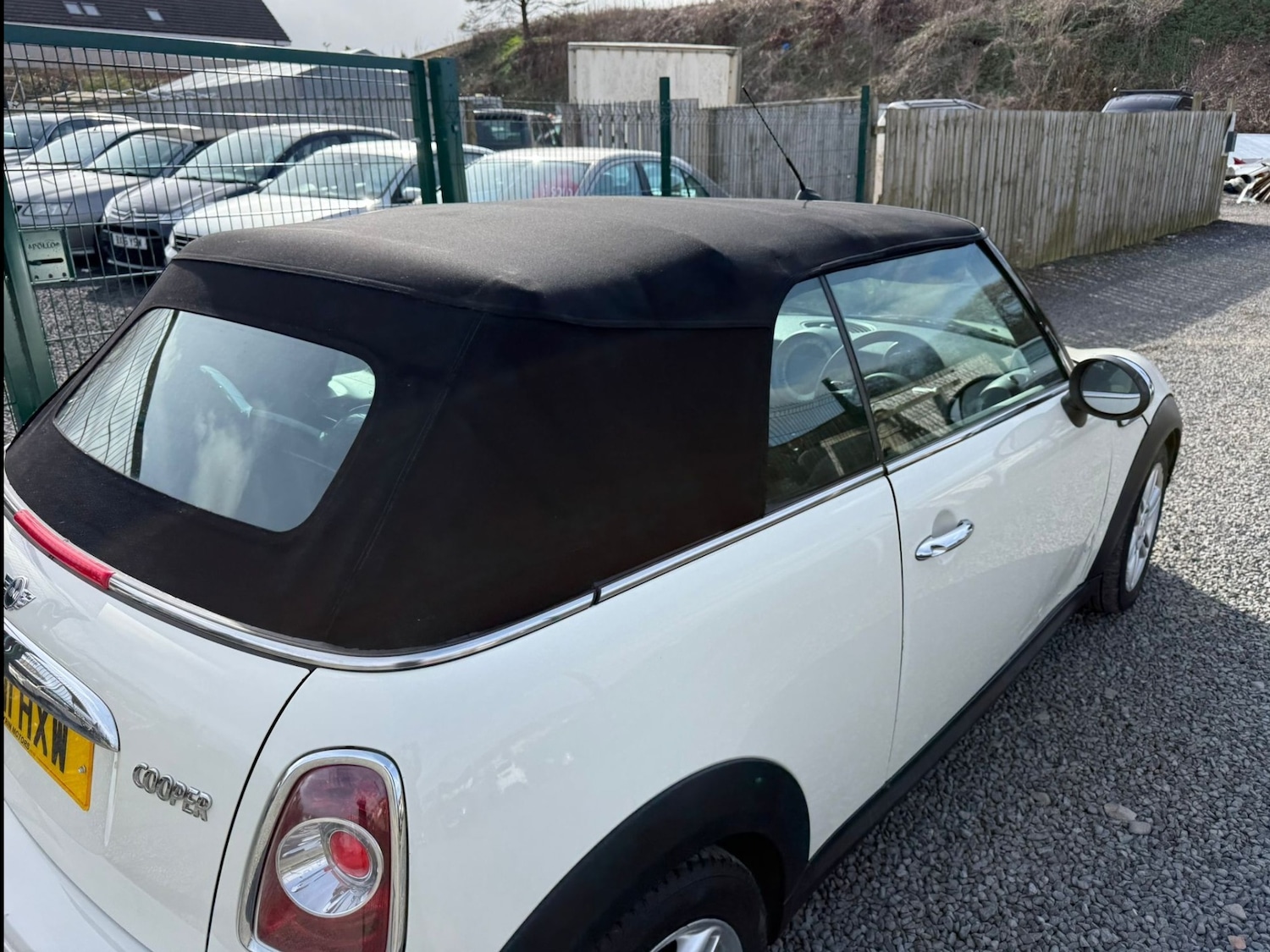 Used MINI Convertible 2011 for sale - 77980805: Photo 11