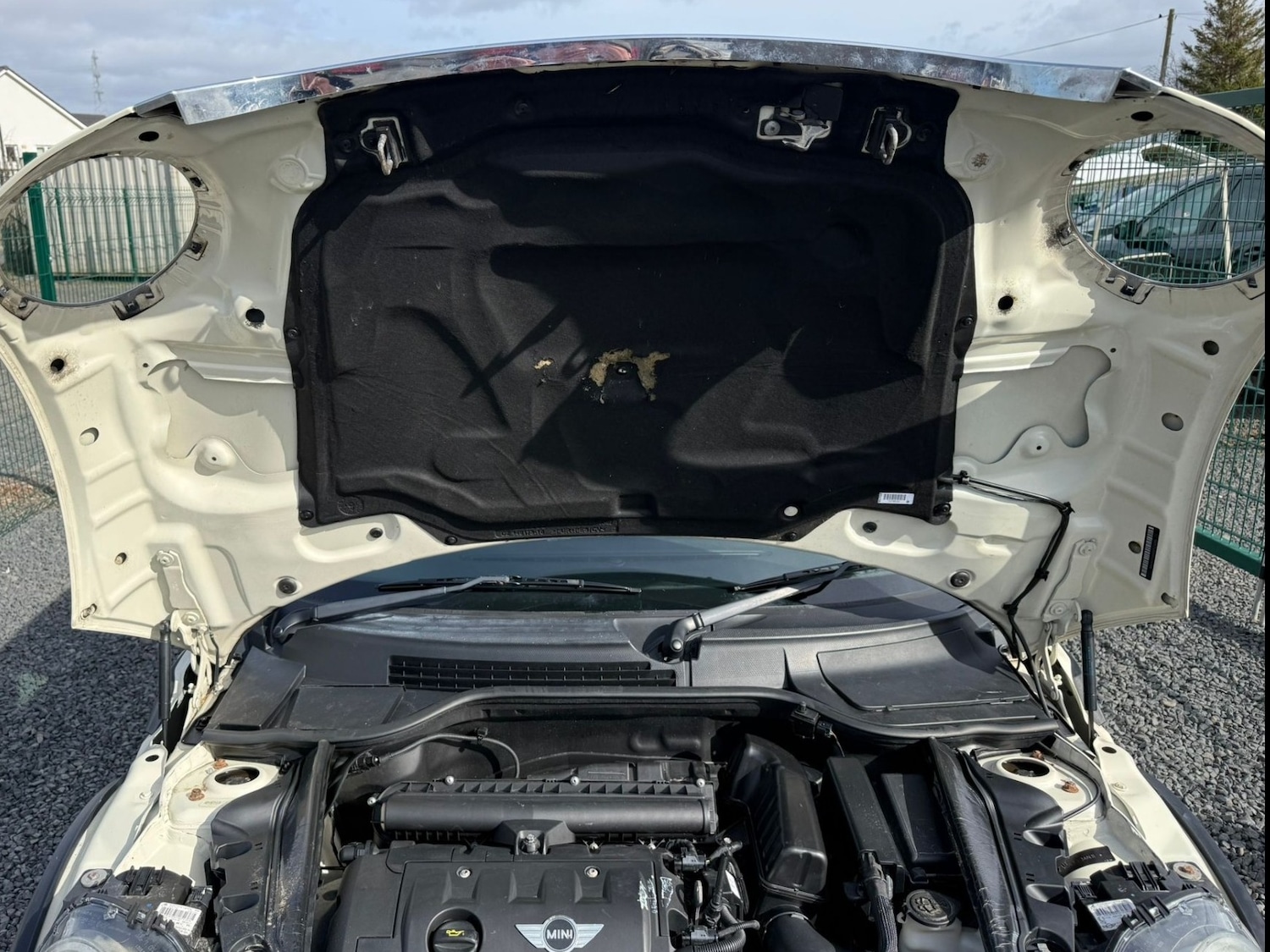 Used MINI Convertible 2011 for sale - 77980805: Photo 22