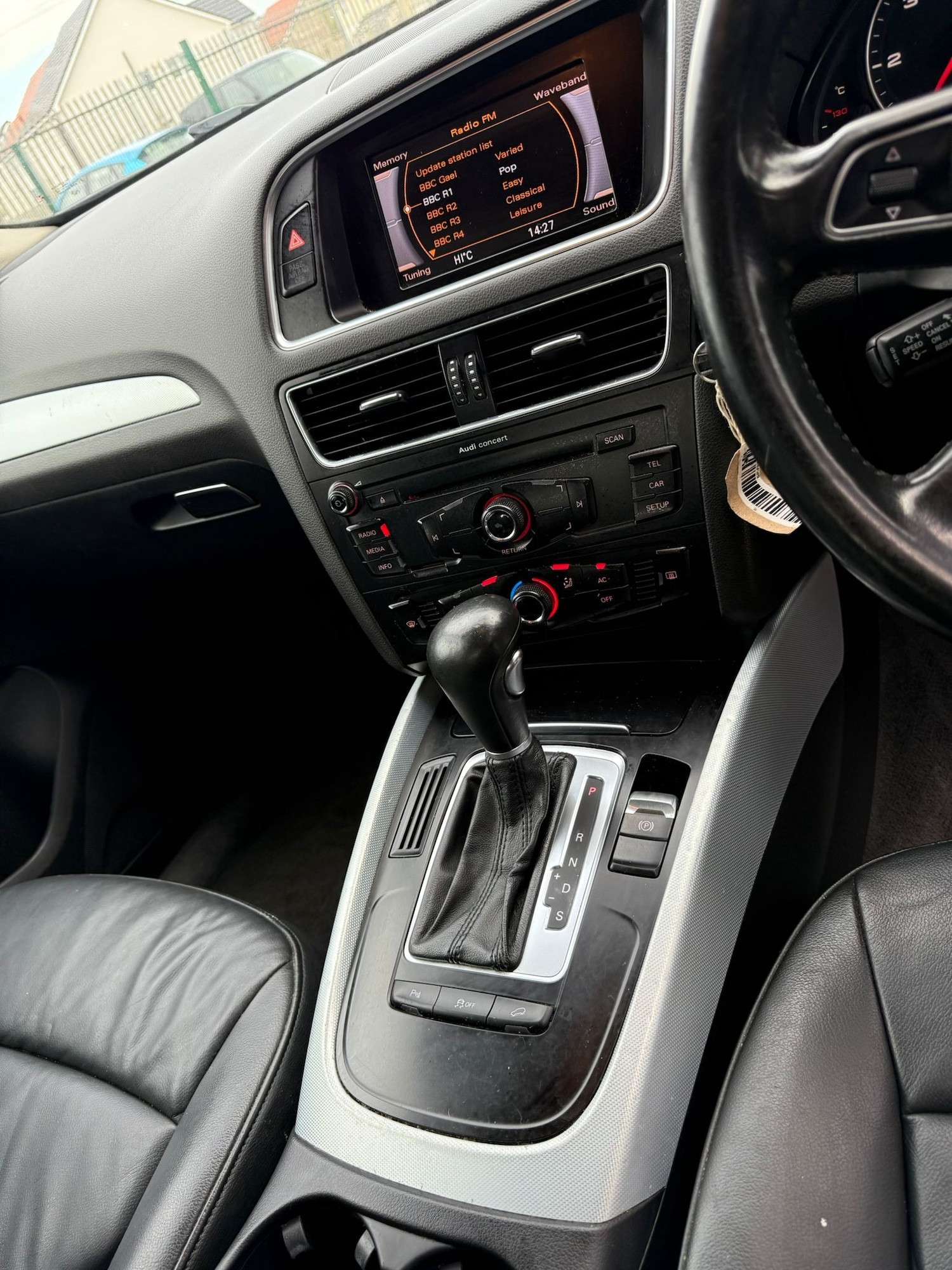 Used Audi Q5 2010 for sale - 76178043: Photo 8