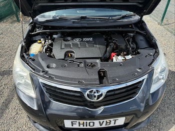 Used Toyota Avensis 2010 for sale - 78724563: Photo