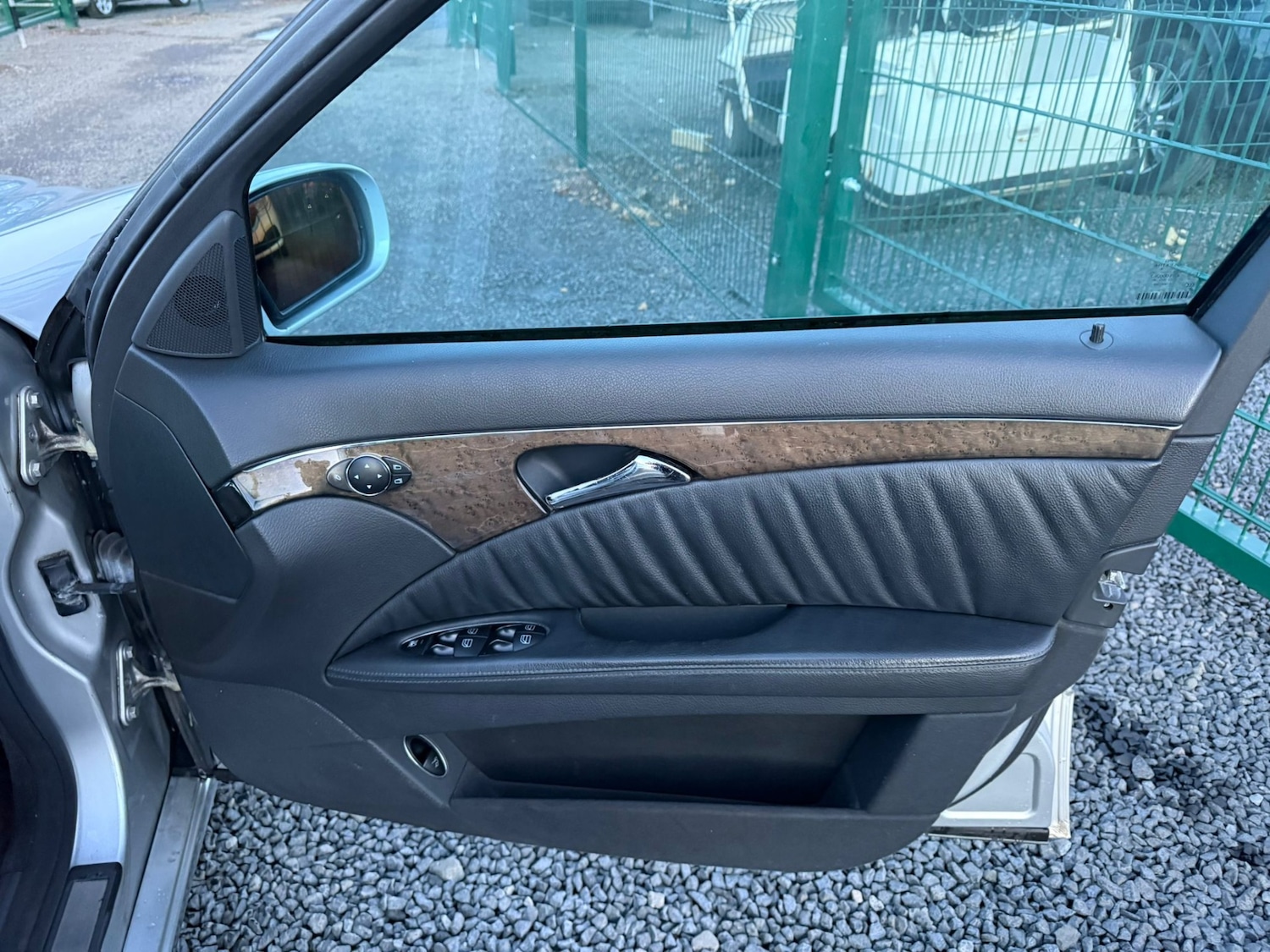 Used Mercedes-Benz E Class 2004 for sale - 77792668: Photo 13