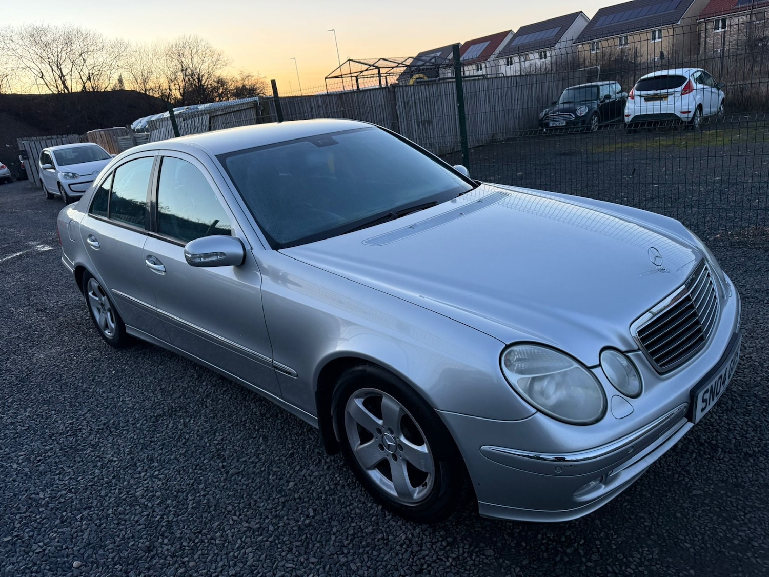 Used Mercedes-Benz E Class 2004 for sale - 77792668: Photo 2