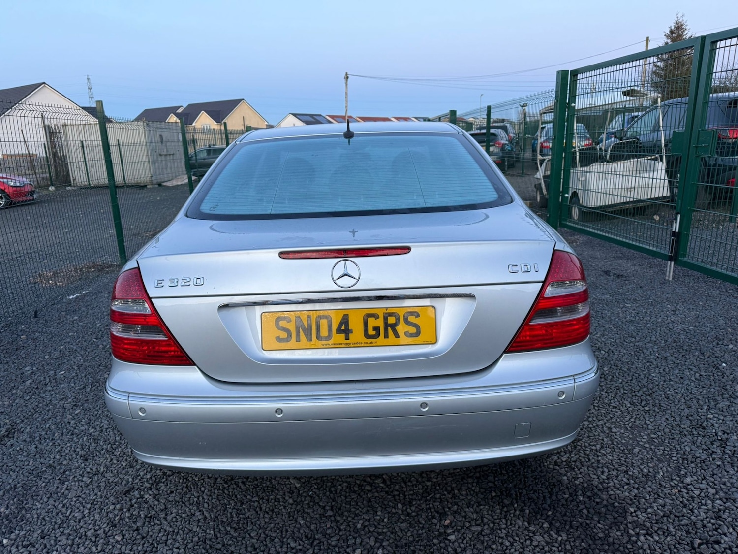 Used Mercedes-Benz E Class 2004 for sale - 77792668: Photo 5