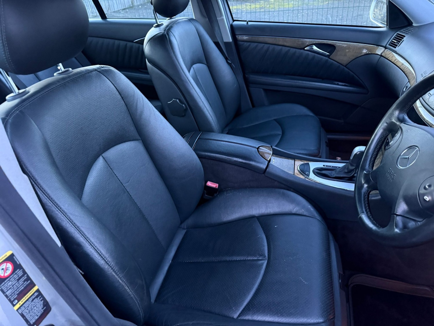 Used Mercedes-Benz E Class 2004 for sale - 77792668: Photo 9