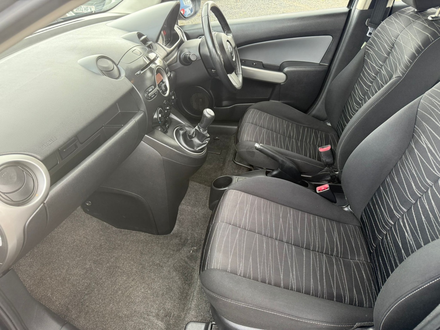 Used Mazda Mazda2 2010 for sale - 76177684: Photo 14