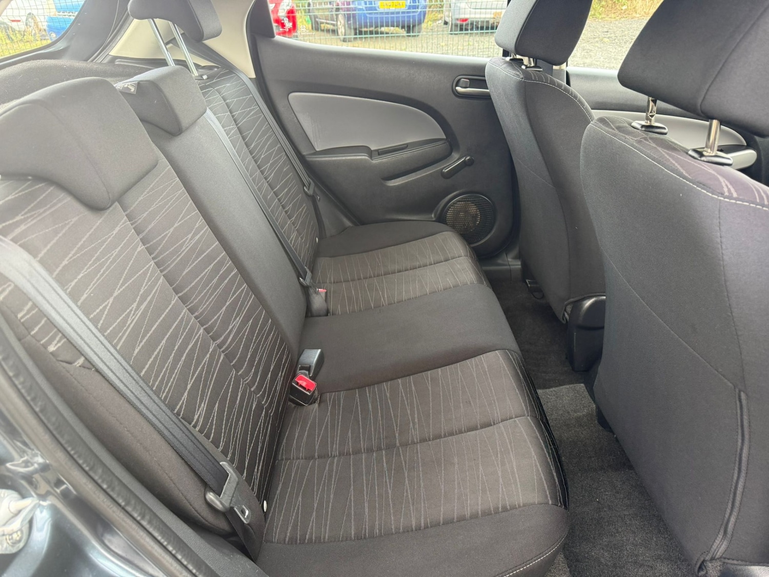 Used Mazda Mazda2 2010 for sale - 76177684: Photo 16