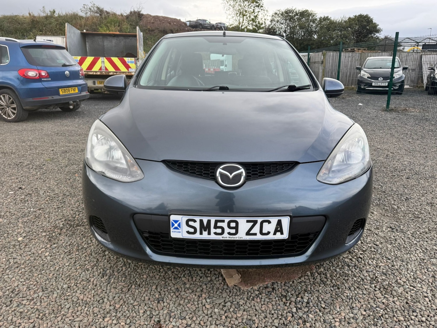 Used Mazda Mazda2 2010 for sale - 76177684: Photo 2