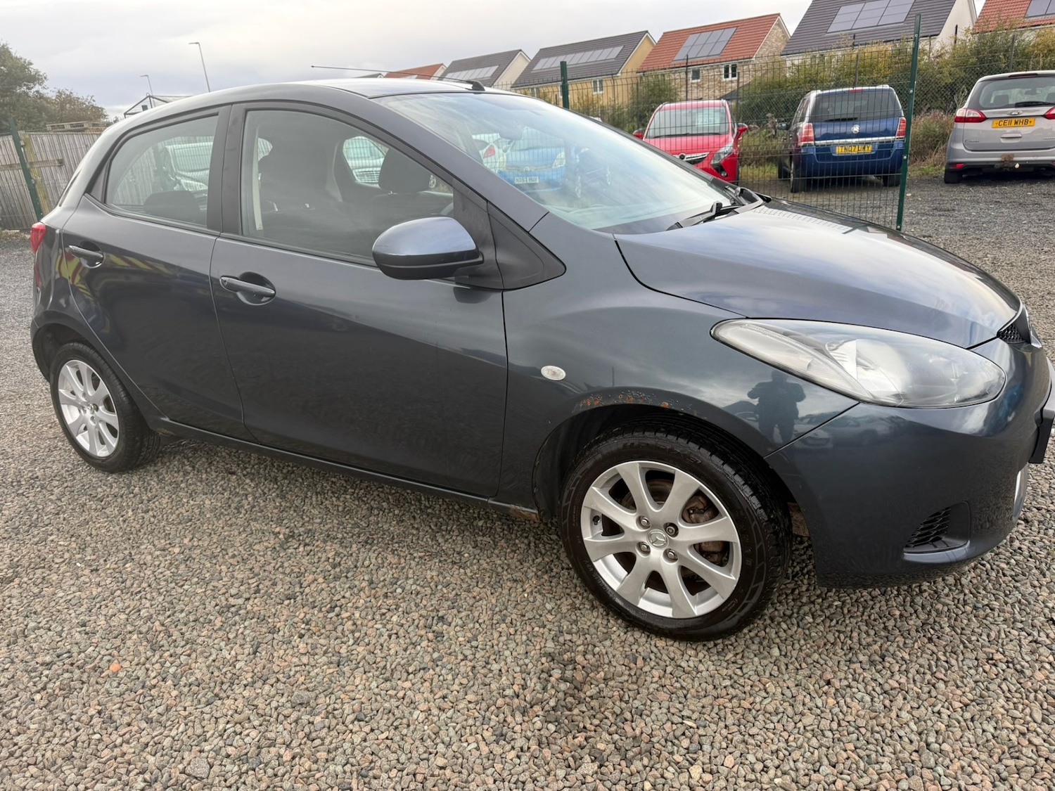 Used Mazda Mazda2 2010 for sale - 76177684: Photo 3