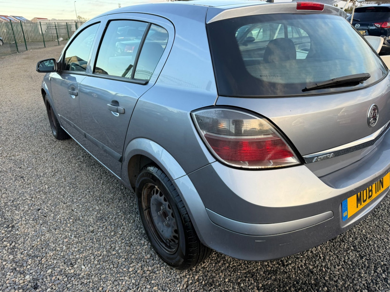 Used Vauxhall Astra 2008 for sale - 76244732: Photo 3