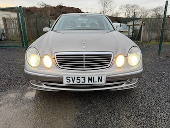 Used Mercedes-Benz E Class 2003 for sale - 77241997: Photo