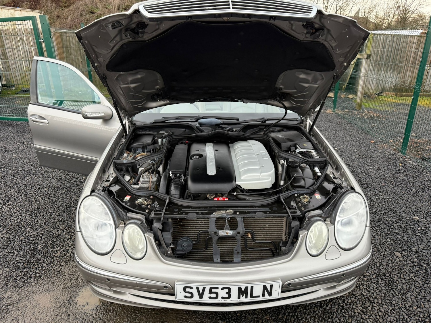 Used Mercedes-Benz E Class 2003 for sale - 77241997: Photo 8