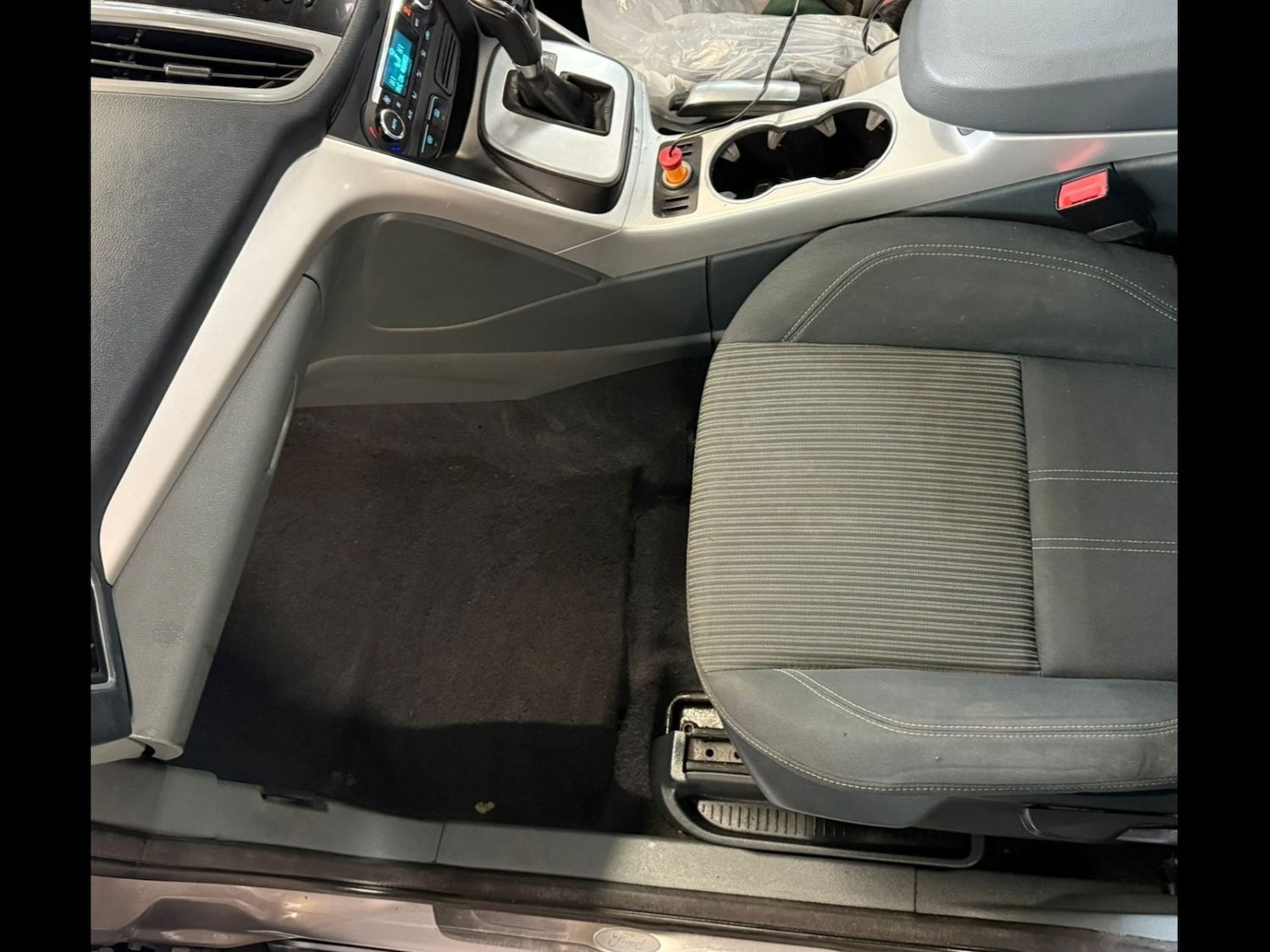 Used Ford Grand C-Max 2011 for sale - 77172903: Photo 17