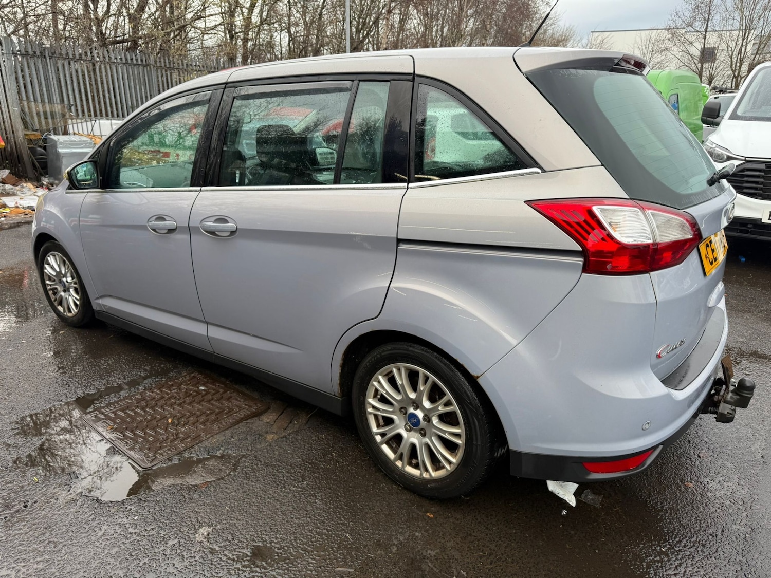 Used Ford Grand C-Max 2011 for sale - 77172903: Photo 6
