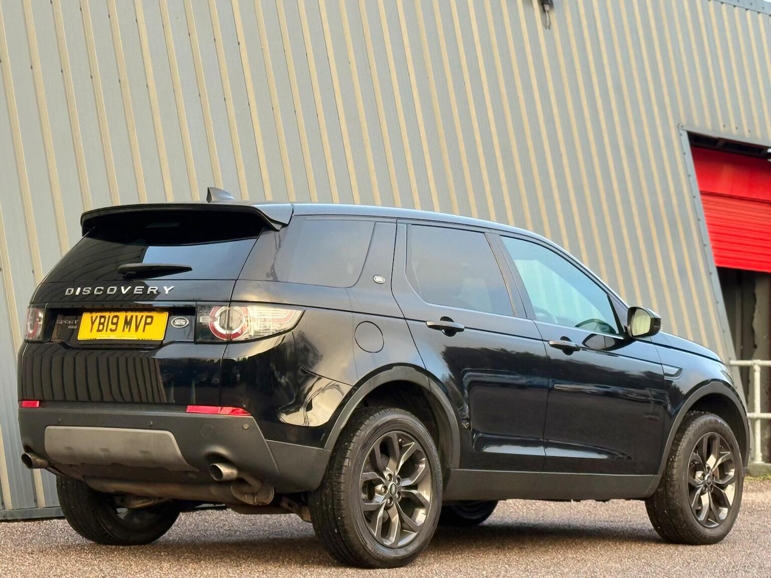 Used Land Rover Discovery Sport 2019 for sale - 77342689: Photo 13