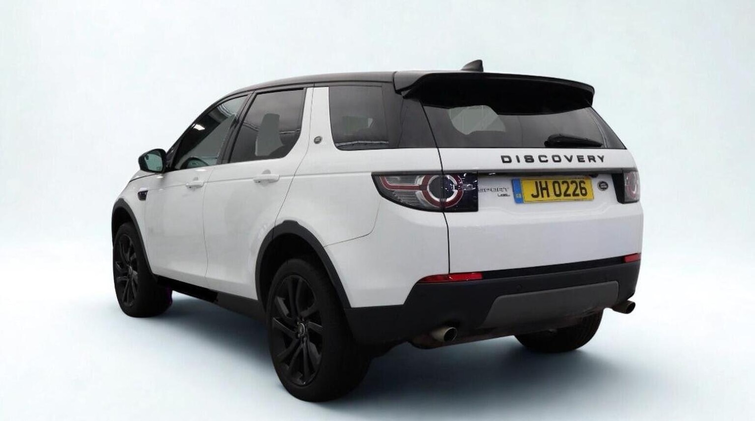 Used Land Rover Discovery Sport 2017 for sale - 77225230: Photo 2