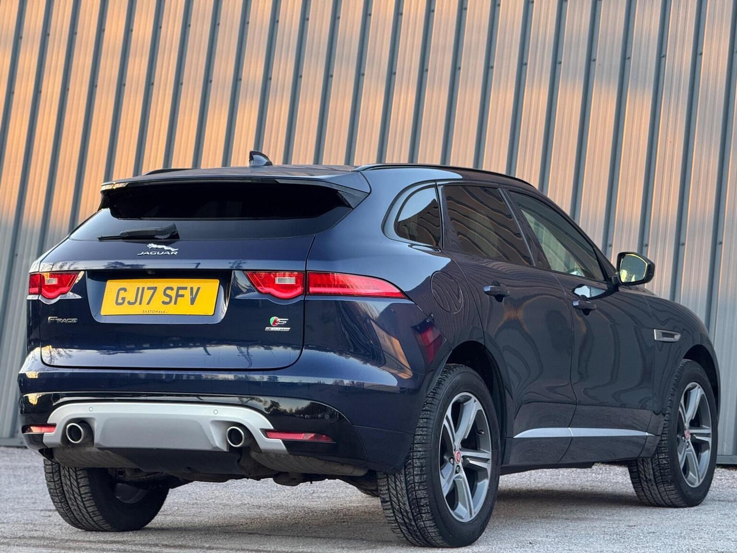 Used Jaguar F-Pace 2017 for sale - 77656292: Photo 36