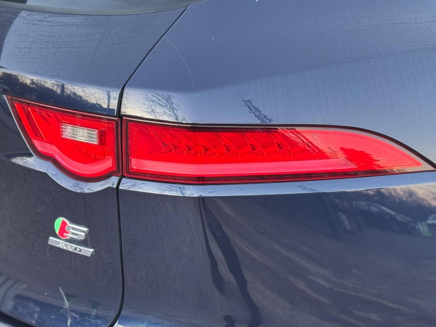 Used Jaguar F-Pace 2017 for sale - 77656292: Photo 42