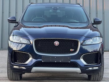 Used Jaguar F-Pace 2017 for sale - 77656292: Photo
