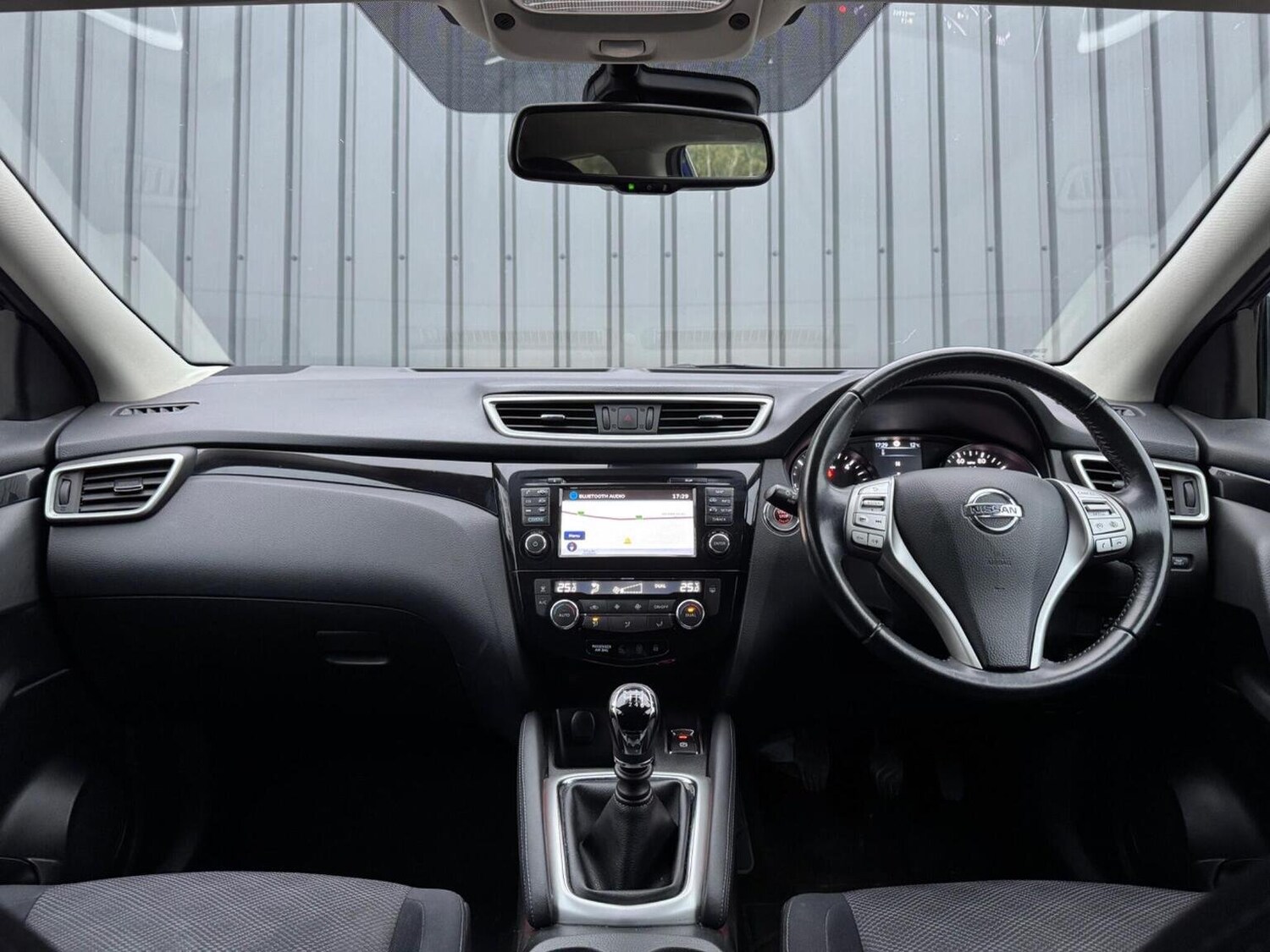 Used Nissan Qashqai 2017 for sale - 77207135: Photo 24