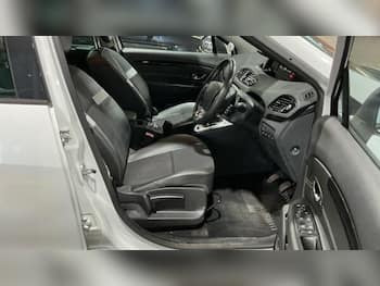 Used Renault Grand Scenic 2014 for sale - 79725229: Photo