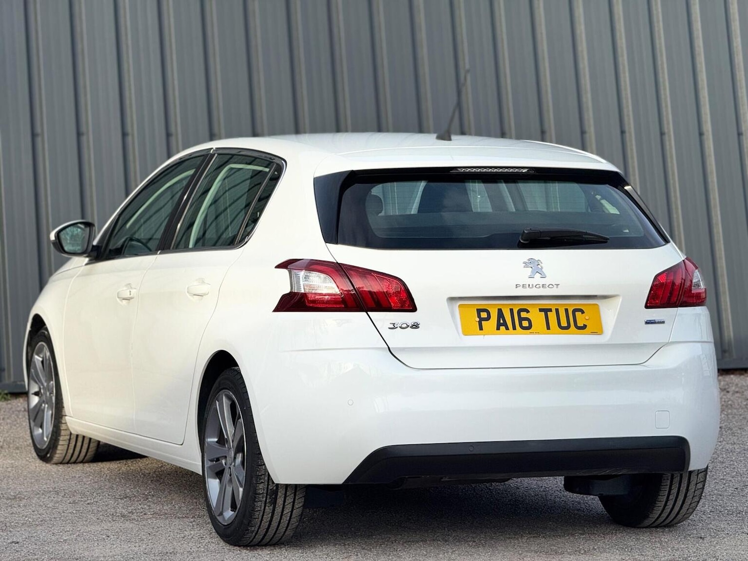 Used Peugeot 308 2017 for sale - 77558625: Photo 15