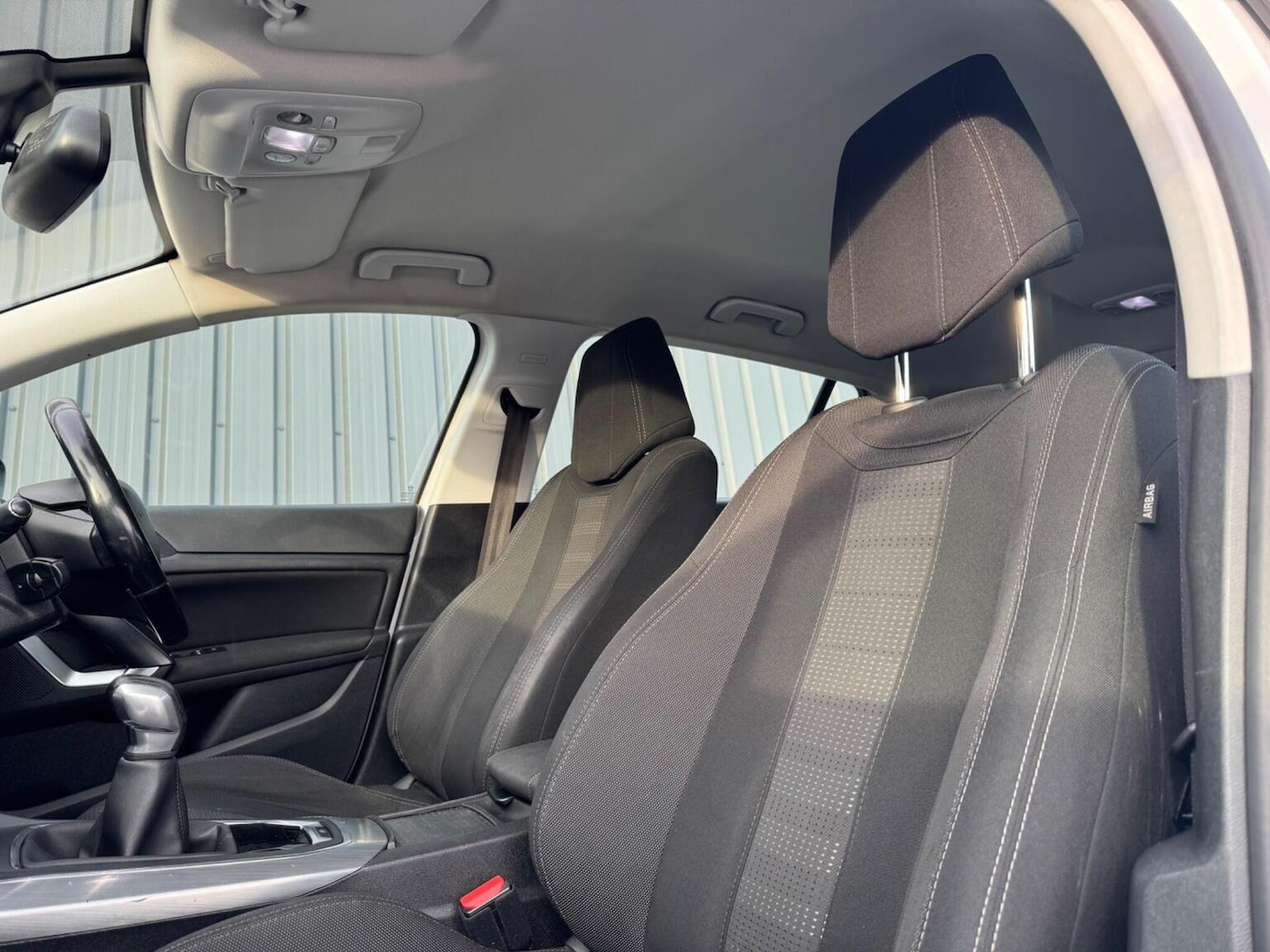 Used Peugeot 308 2017 for sale - 77558625: Photo 30