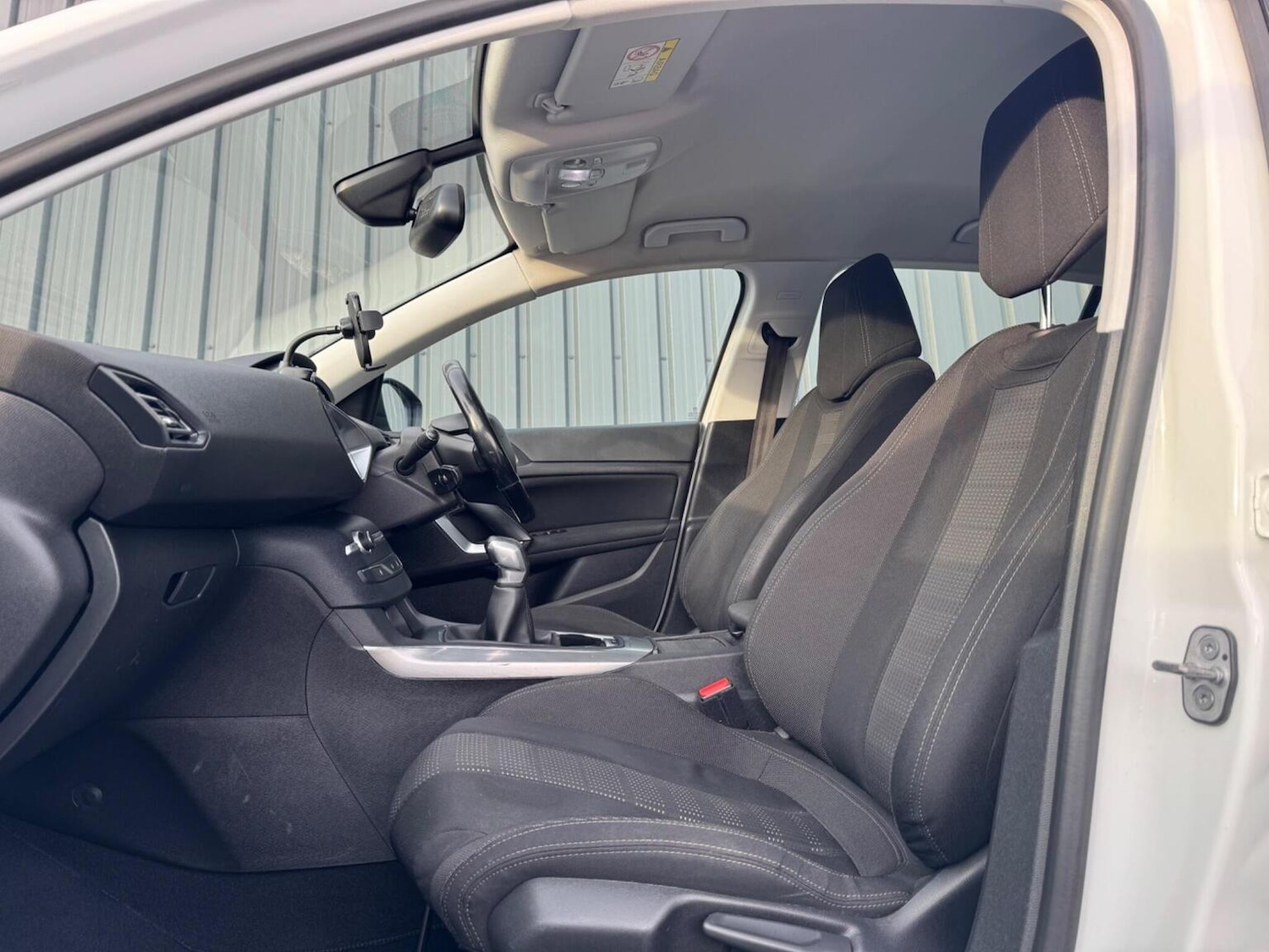 Used Peugeot 308 2017 for sale - 77558625: Photo 31