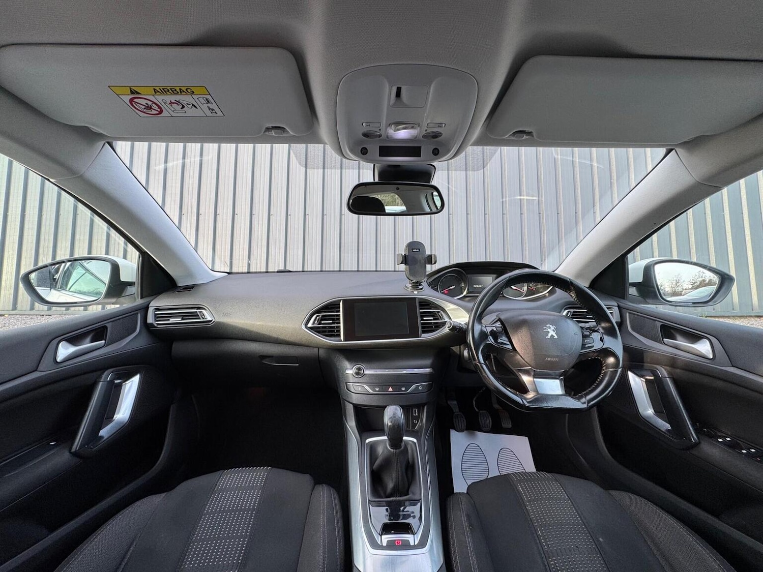 Used Peugeot 308 2017 for sale - 77558625: Photo 43