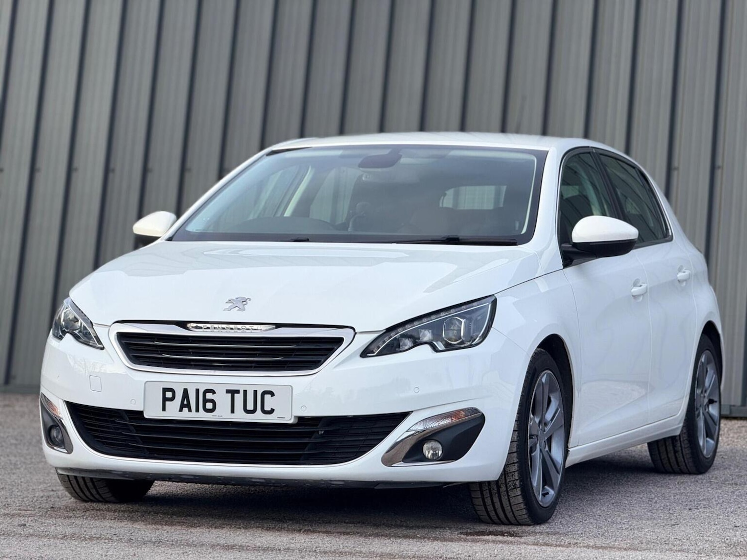 Used Peugeot 308 2017 for sale - 77558625: Photo 5