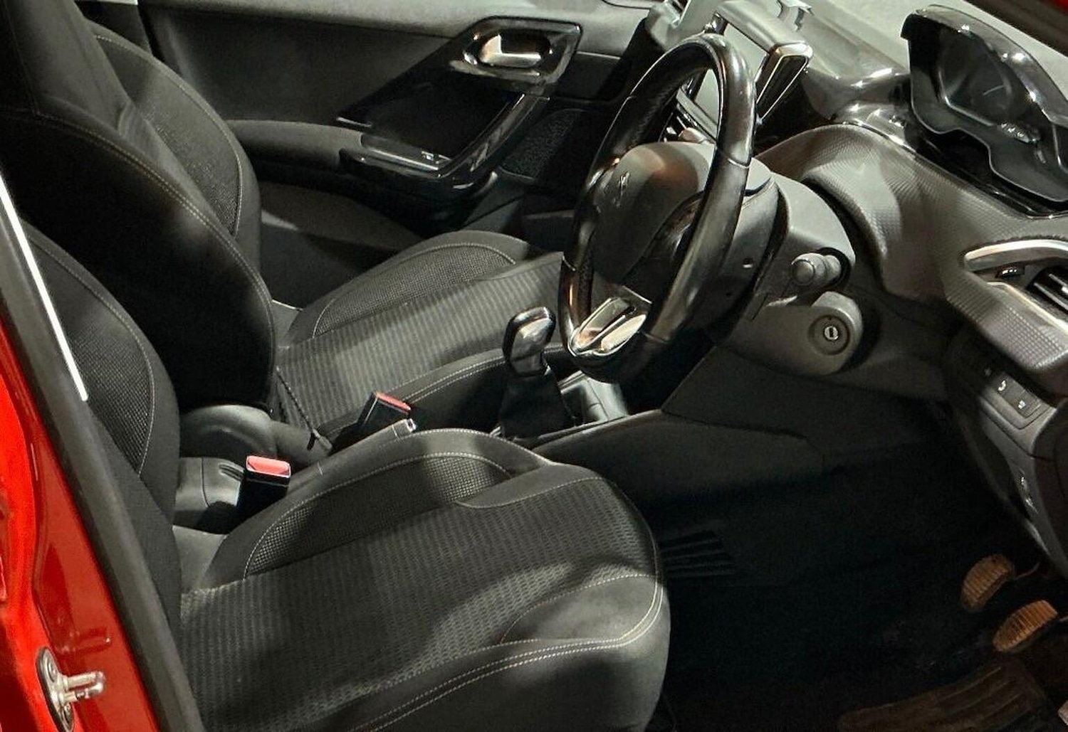 Used Peugeot 208 2018 for sale - 77638631: Photo 3