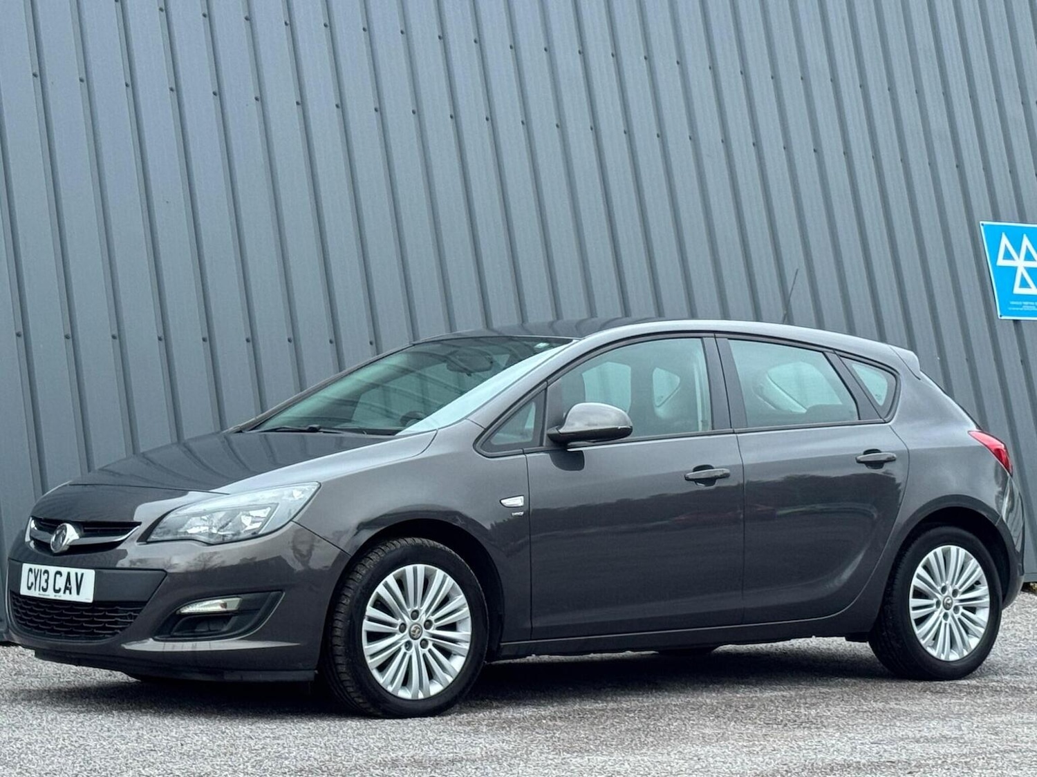 Used Vauxhall Astra 2013 for sale - 77494742: Photo 9