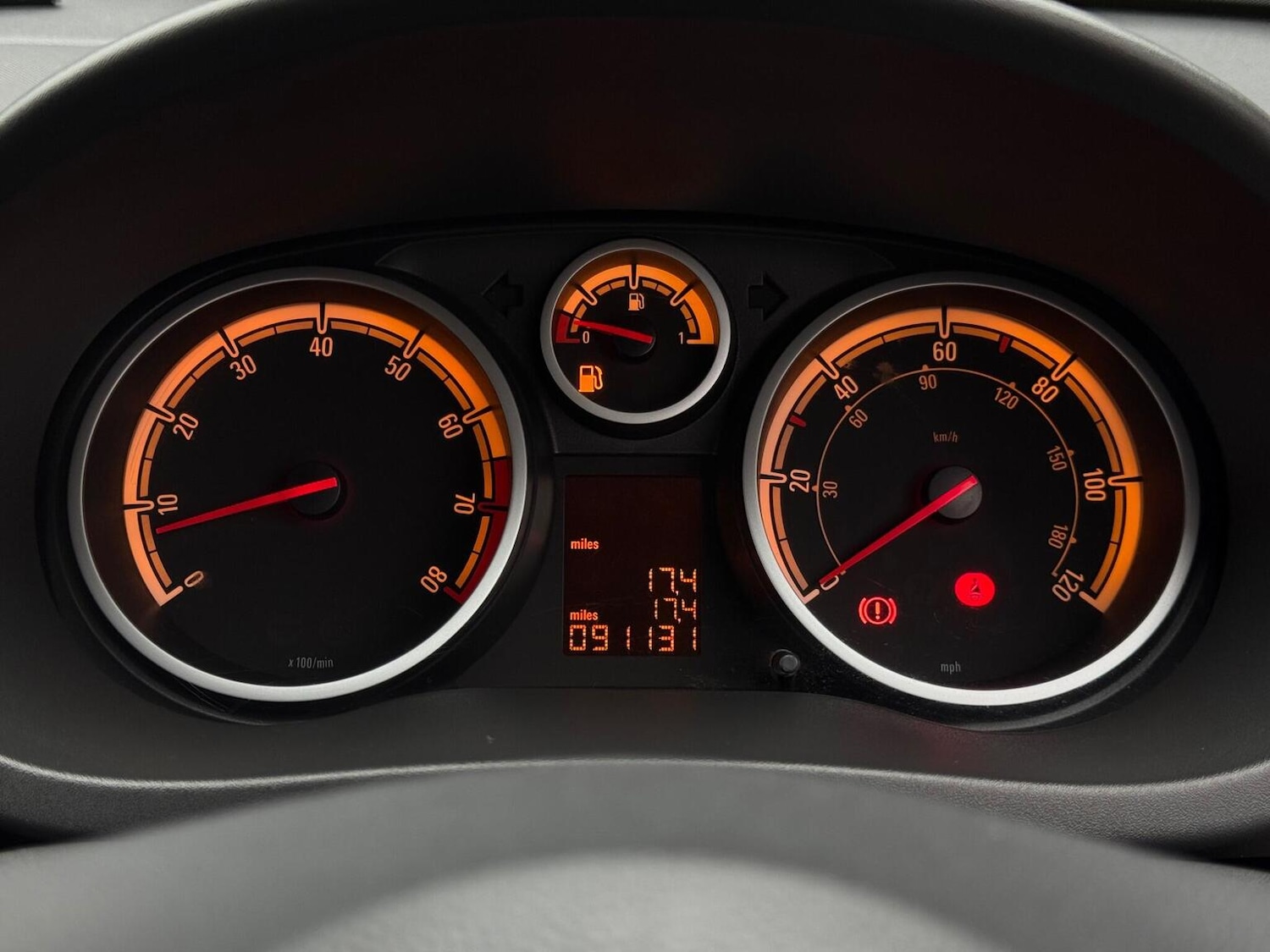 Used Vauxhall Corsa 2011 for sale - 77241873: Photo 25