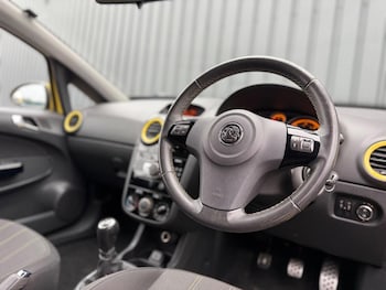 Used Vauxhall Corsa 2011 for sale - 77241873: Photo