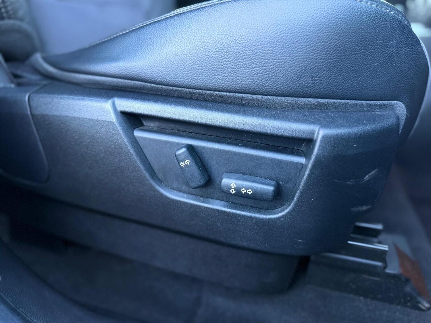 Used Land Rover Freelander 2011 for sale - 77207167: Photo 45