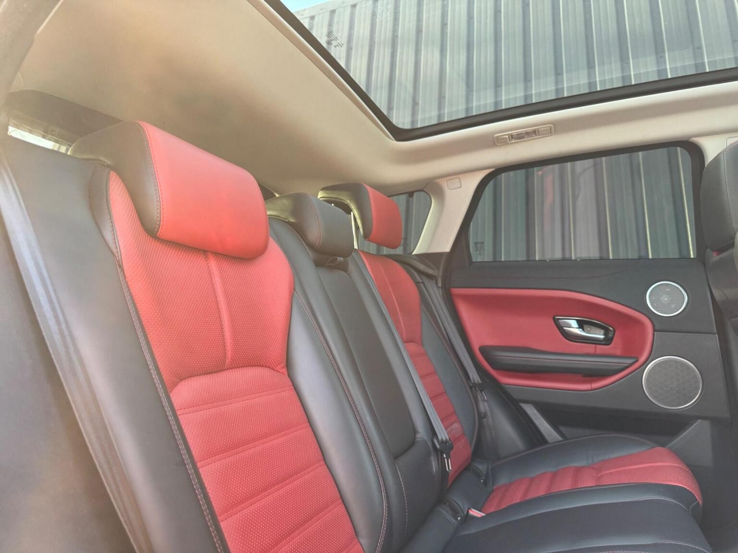 Used Land Rover Range Rover Evoque 2016 for sale - 78176053: Photo 33