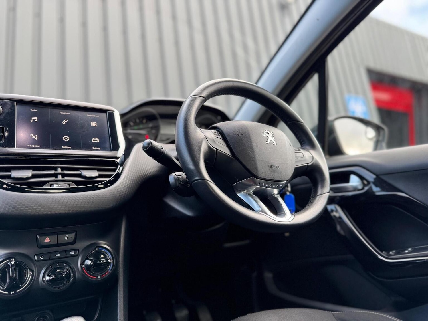 Used Peugeot 208 2019 for sale - 77522028: Photo 9