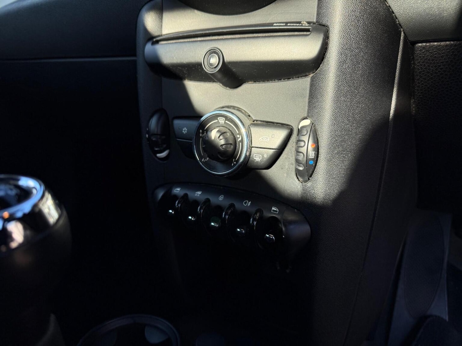 Used MINI Convertible 2011 for sale - 77207163: Photo 35