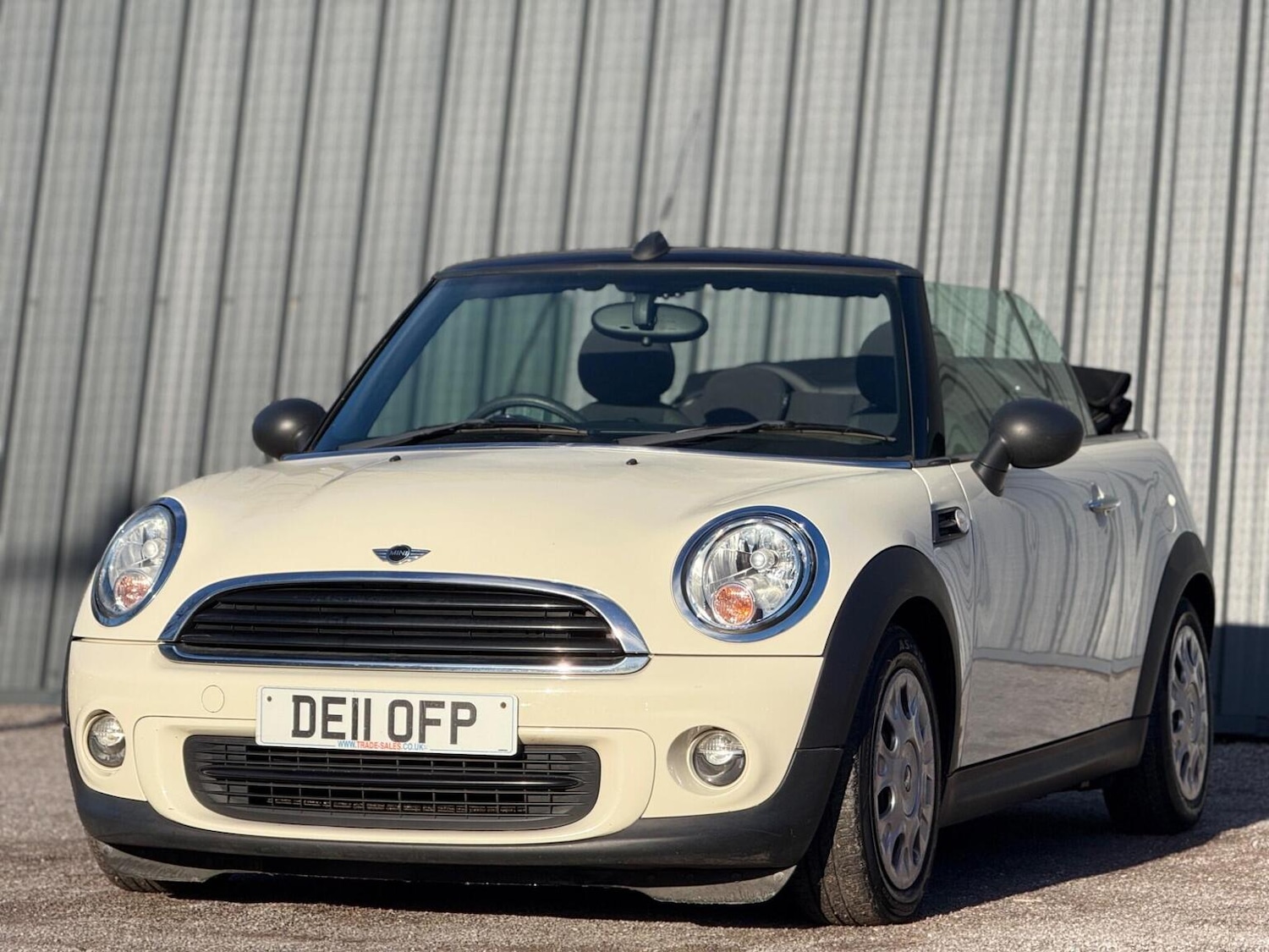 Used MINI Convertible 2011 for sale - 77207163: Photo 6