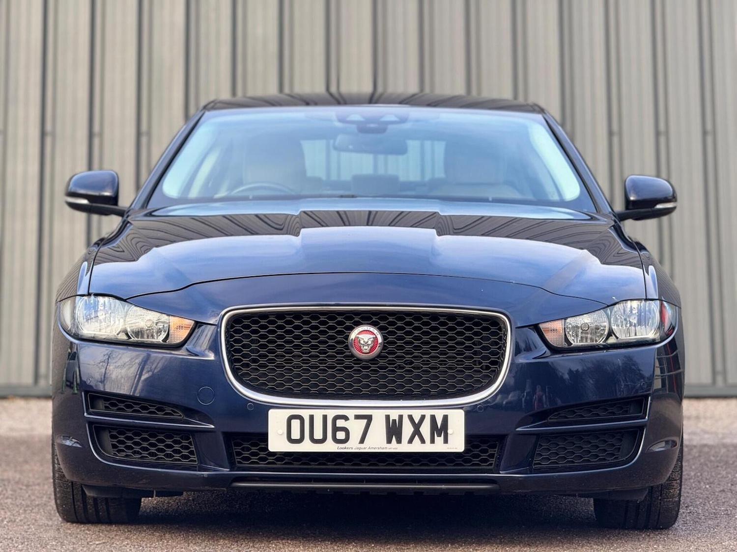 Used Jaguar XE 2017 for sale - 77207181: Photo 4