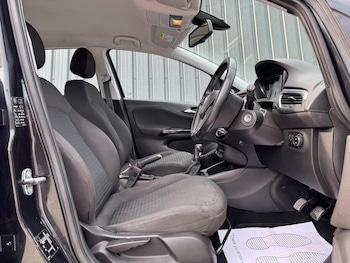 Used Vauxhall Corsa 2015 for sale - 79023883: Photo