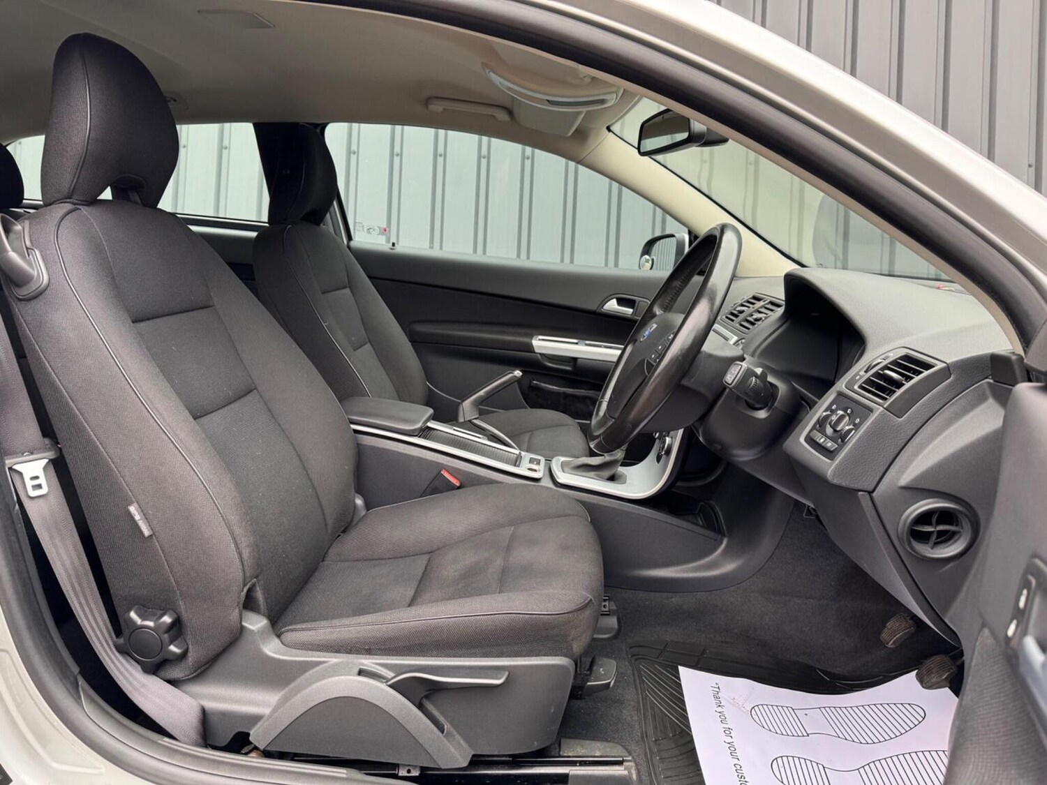 Used Volvo C30 2011 for sale - 77792861: Photo 13