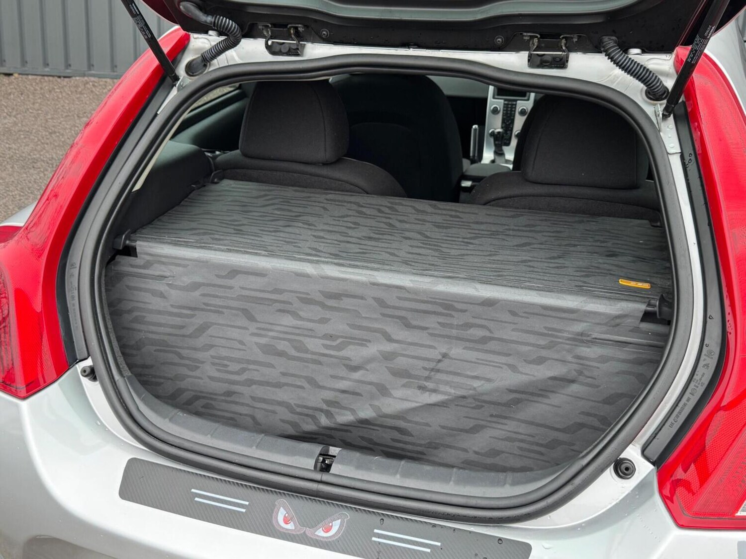 Used Volvo C30 2011 for sale - 77792861: Photo 28