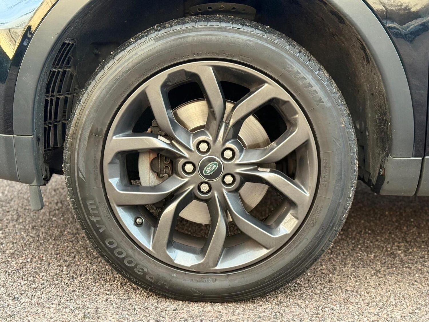 Used Land Rover Discovery Sport 2019 for sale - 77792816: Photo 17