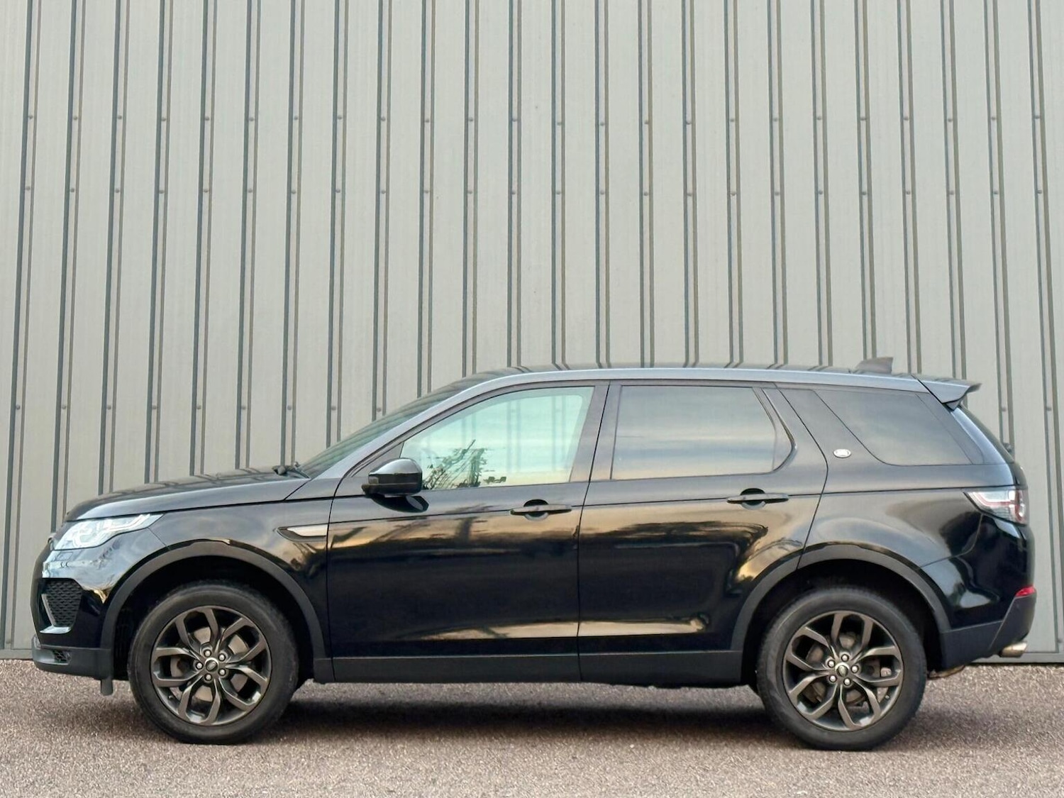 Used Land Rover Discovery Sport 2019 for sale - 77792816: Photo 8