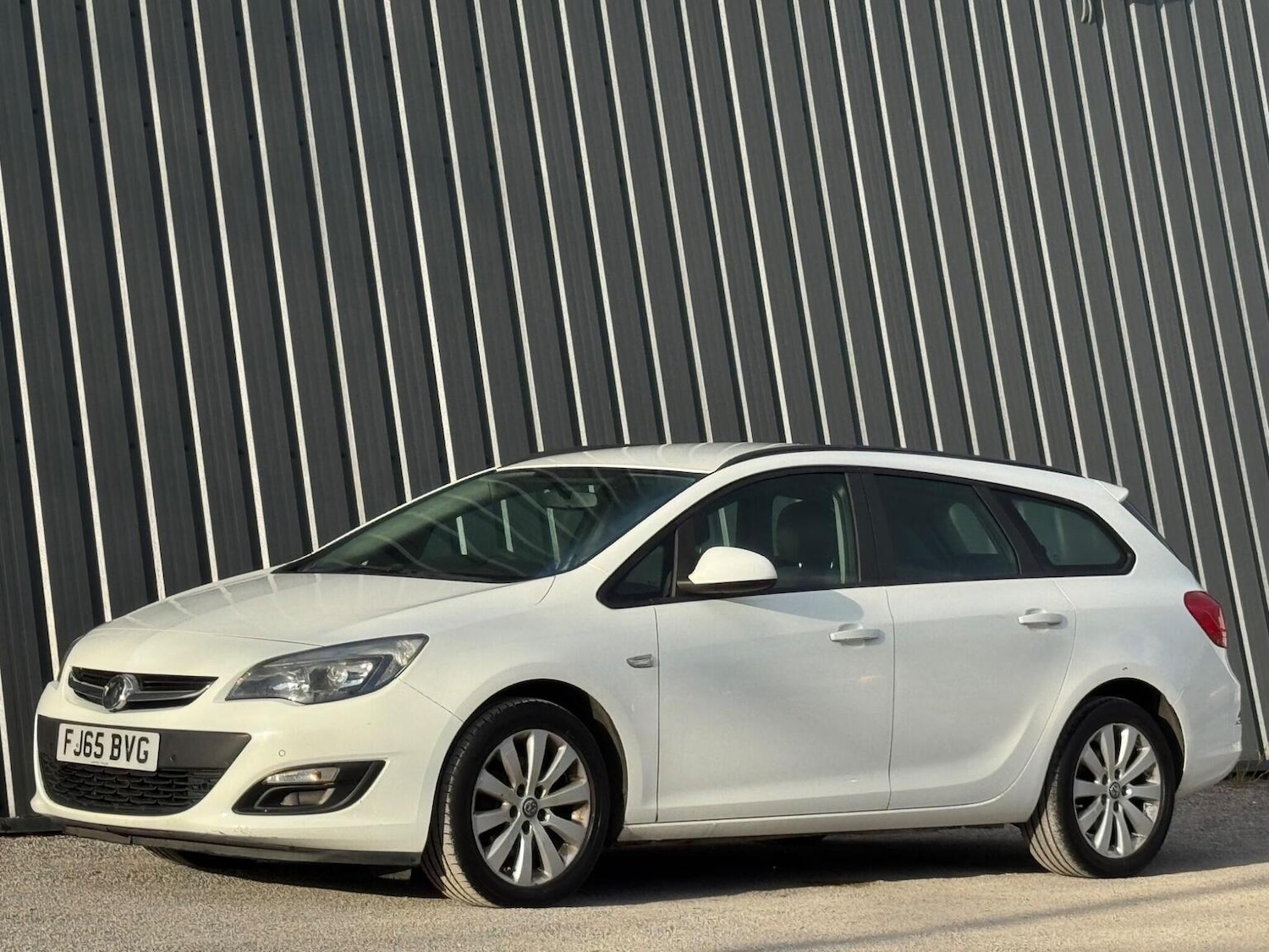 Used Vauxhall Astra 2016 for sale - 78070459: Photo 8