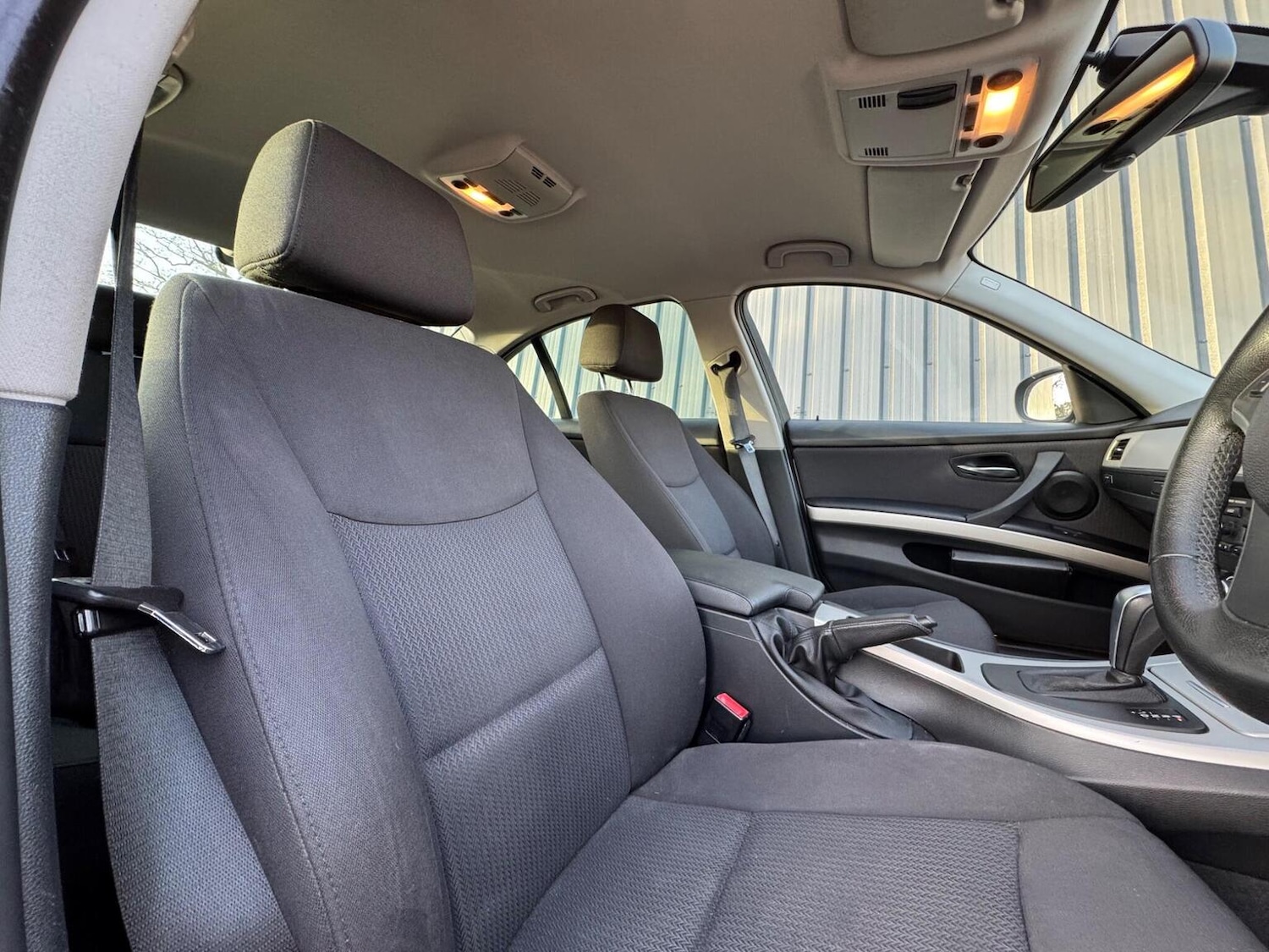 Used BMW 3 Series 2011 for sale - 77668571: Photo 14